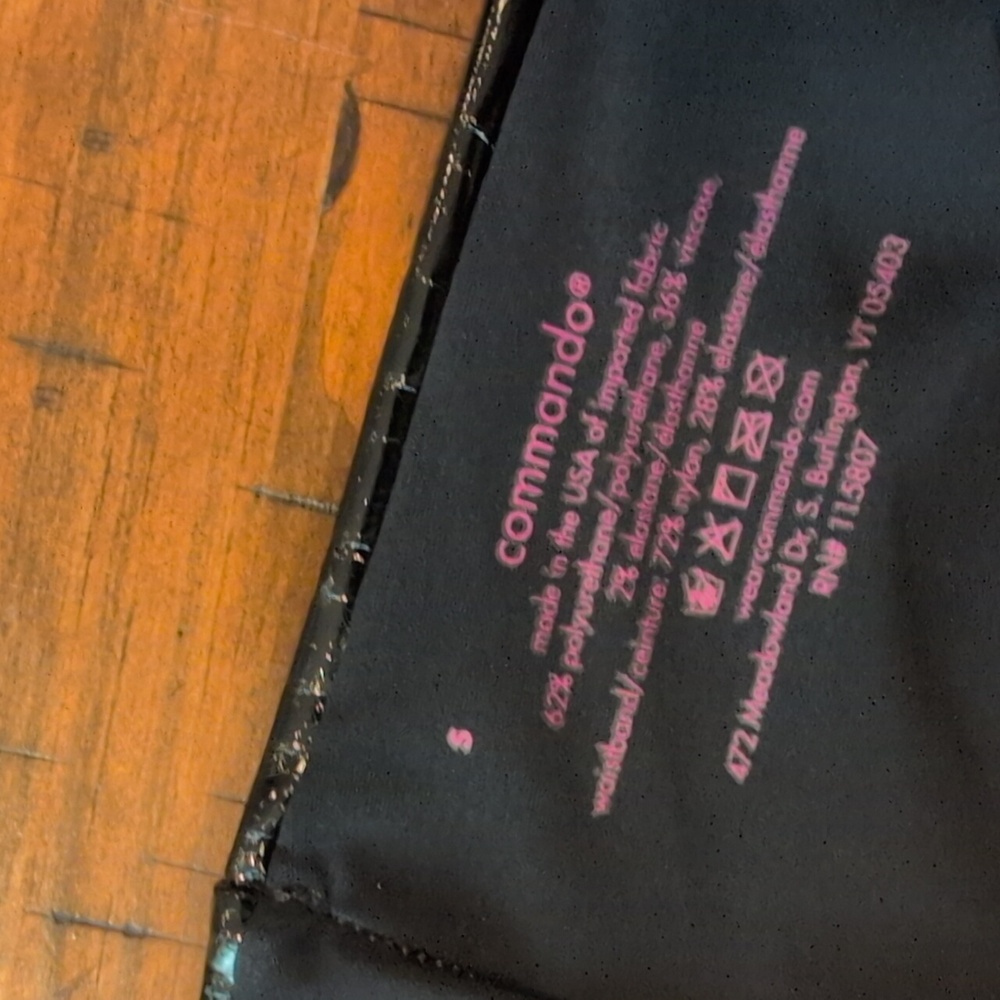 Commando Patent Leather Leggings - Picture 7 of 9